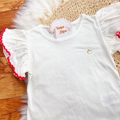 Conj. Blusa com Coração Dourado e Short Saia - Off White e Vermelho